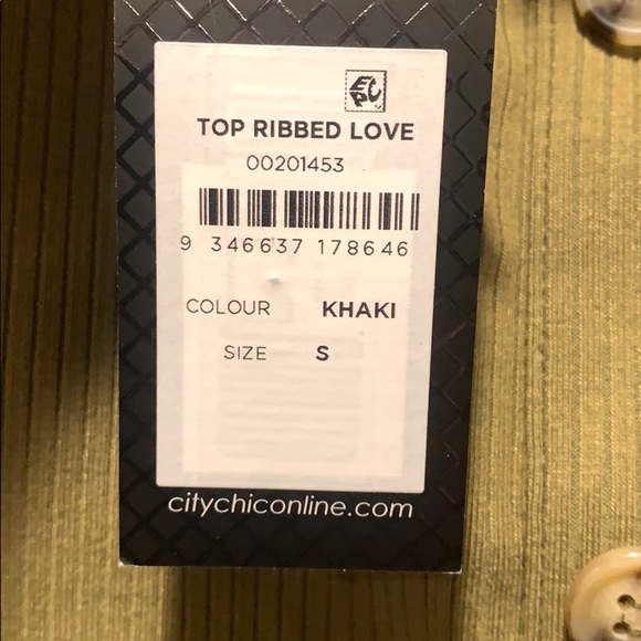 Green faux button down tank top - Picture 4 of 4